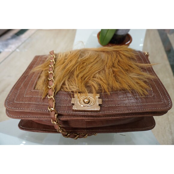 Moroccan Goat Hide Leather Shoulder Bag: Bohemian Purse - Picture 6 of 10